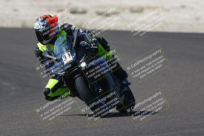 media/Sep-21-2025-TrackDaz (Sun) [[277c75b276]]/C Group/1140pm (Turn 3)/